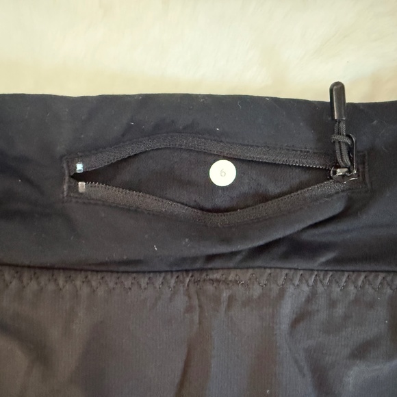 Lululemon Pleated Tennis Skort RARE – Ruffle with reflective detail / Size S - Picture 3 of 6